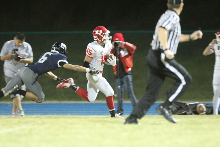 ShoemakerBeltonFootball119.JPG
